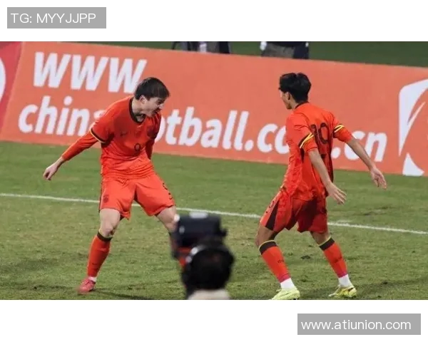 国足与哥伦比亚精彩对决全场录像回放分析与精彩瞬间集锦